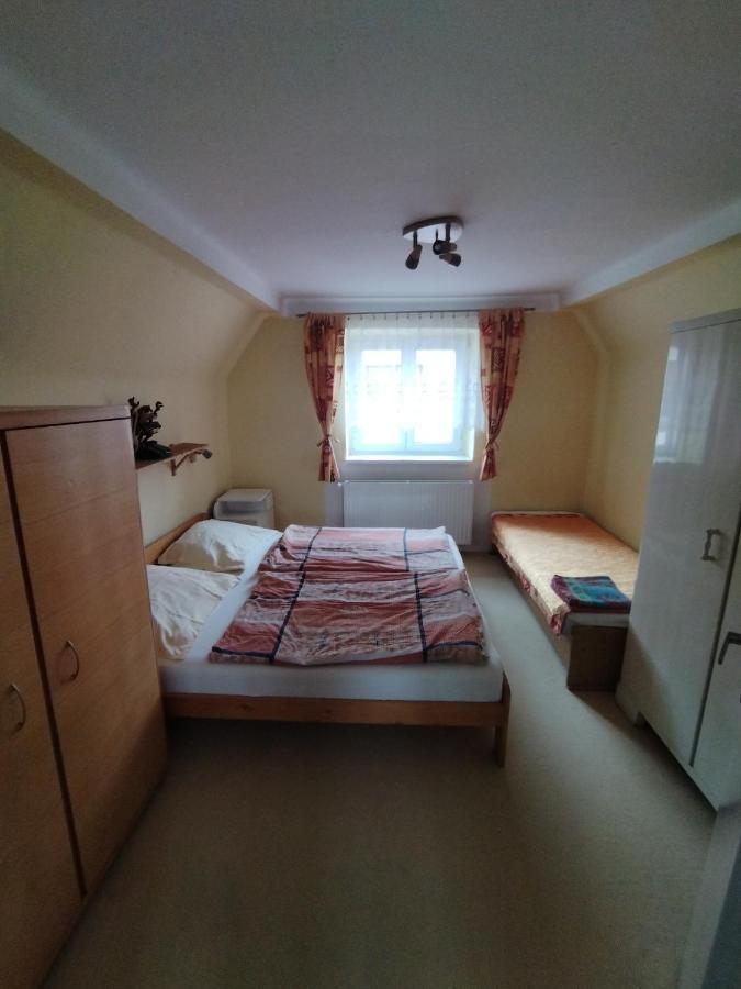 Apartman Se Zahradou Krnov Bagian luar foto